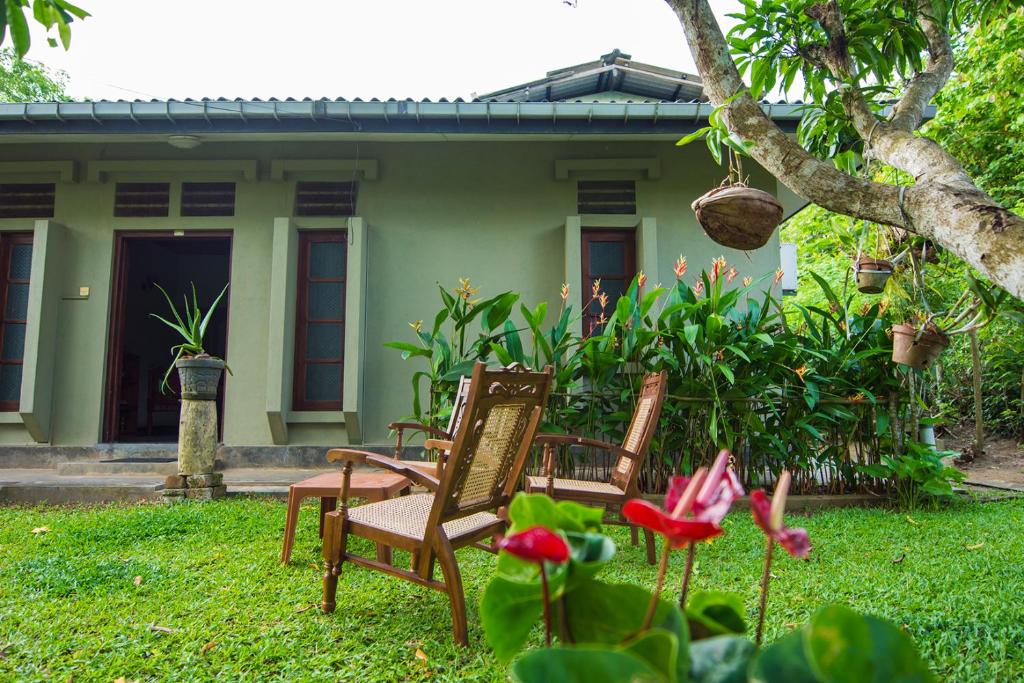 Deniyawatta Bungalow photo 2