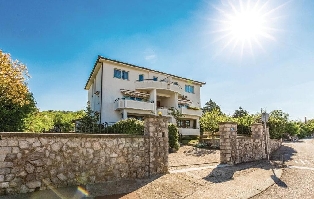 Lux apartman LEO photo 1