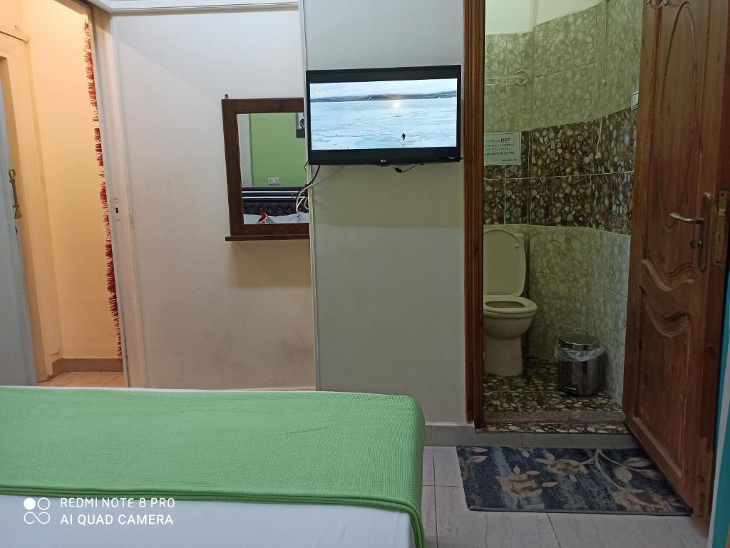 Одноместный (Одноместный номер с собственной ванной комнатой), Golden Star Hotel