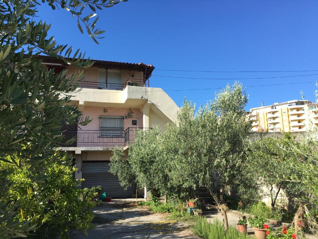Vila Isufaj photo 3