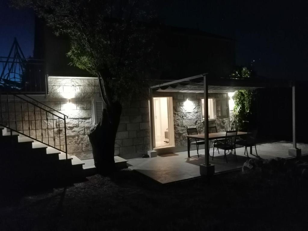 Olive Grove House Lumbarda photo 3