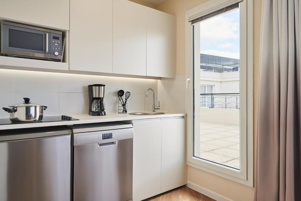 Апартаменты (Апартаменты с 2 спальнями), Aparthotel Adagio Porte de Versailles
