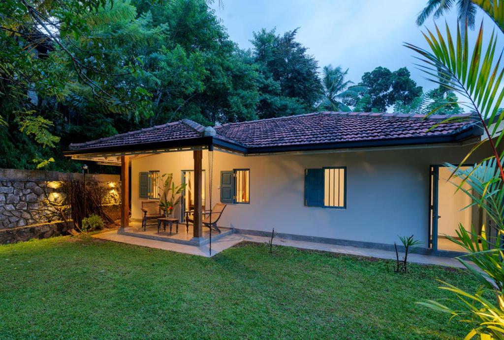 STUTHI VILLA photo 4