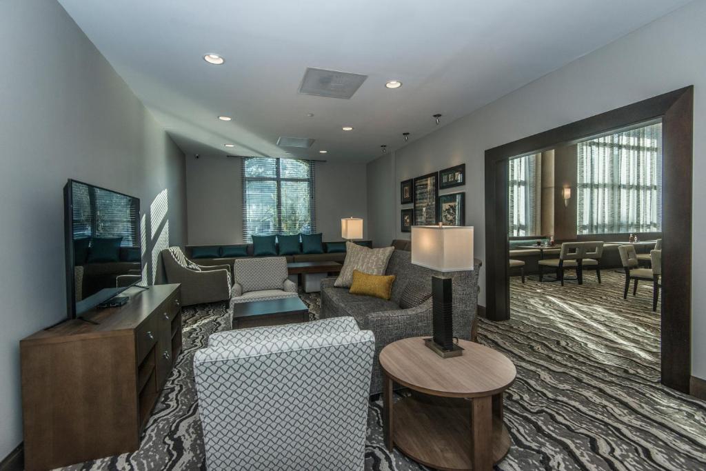 Staybridge Suites Charleston - Mount Pleasant, an IHG Hotel photo 2