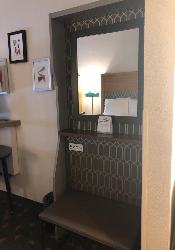 Holiday Inn Atlanta/Roswell, an IHG Hotel photo 1
