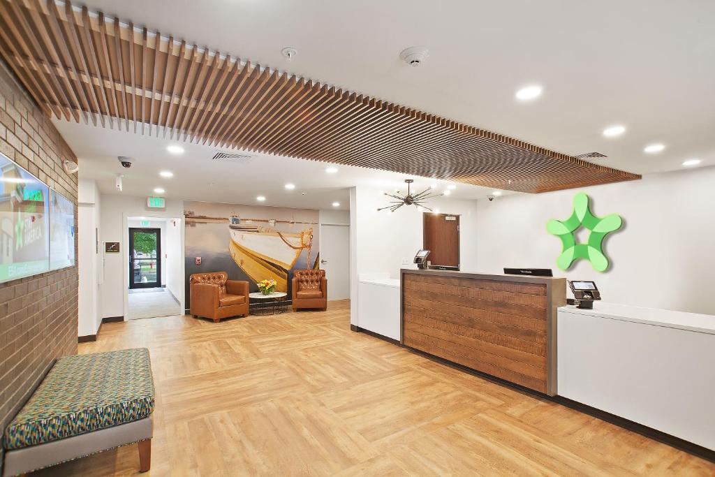 Extended Stay America Premier Suites - Oakland - Alameda photo 1
