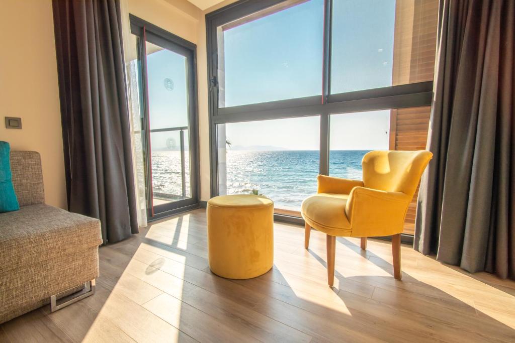 MAIA Luxury Beach Hotel & Spa photo 1