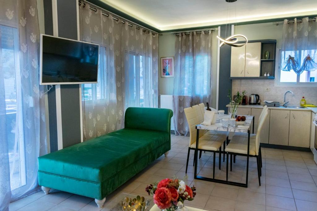 Family Inn Apartments&suites photo 4