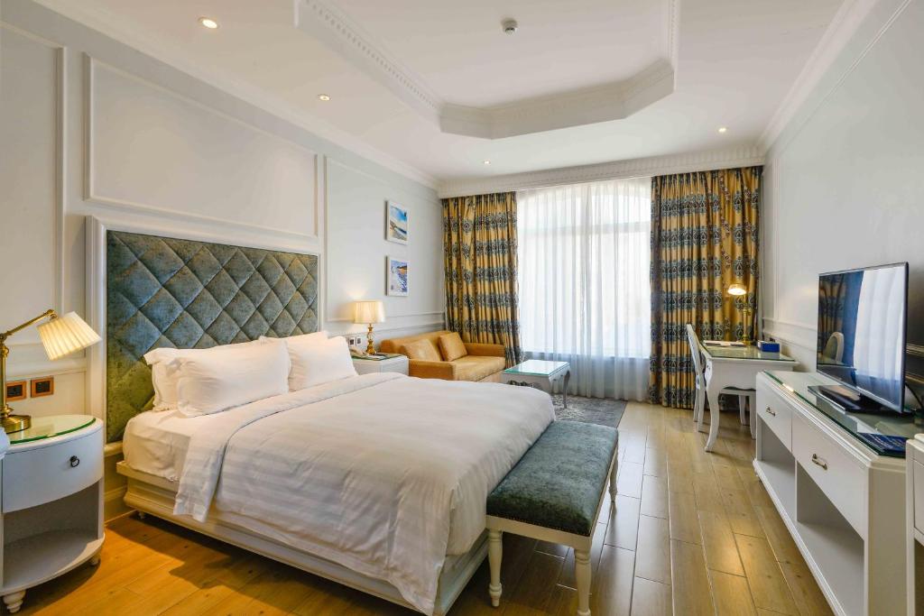 Двухместный (Представительский двухместный номер с 1 кроватью), Lan Rung Resort Phuoc Hai