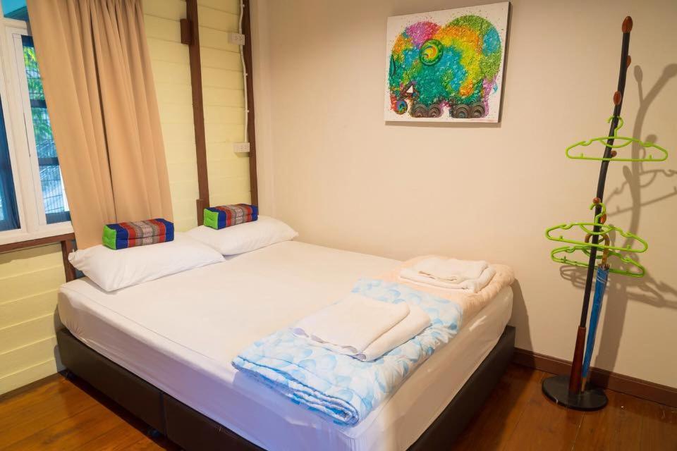 Номер (Дом с 3 спальнями), Nang Ta Yon at Ban Thap Chang Hostel