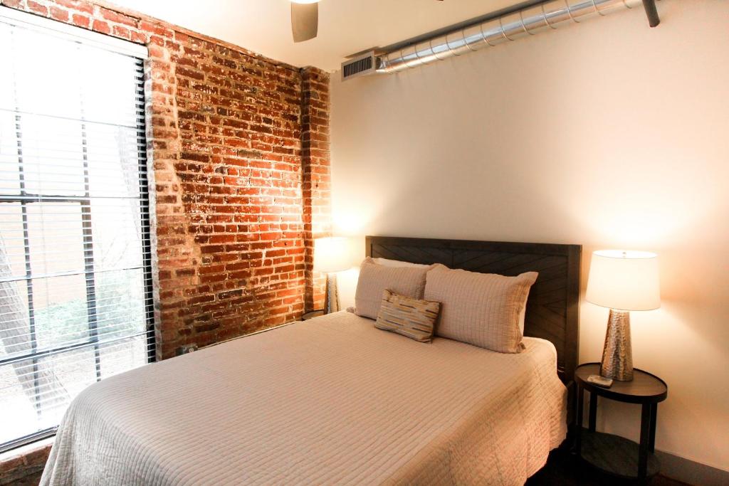 The Lofts at Downtown Salem photo 4