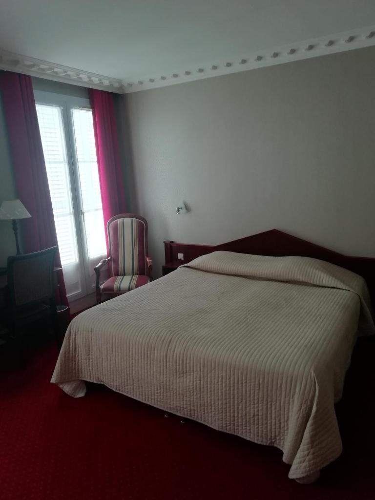 Трехместный (Трехместный номер), Hôtel Du Manoir