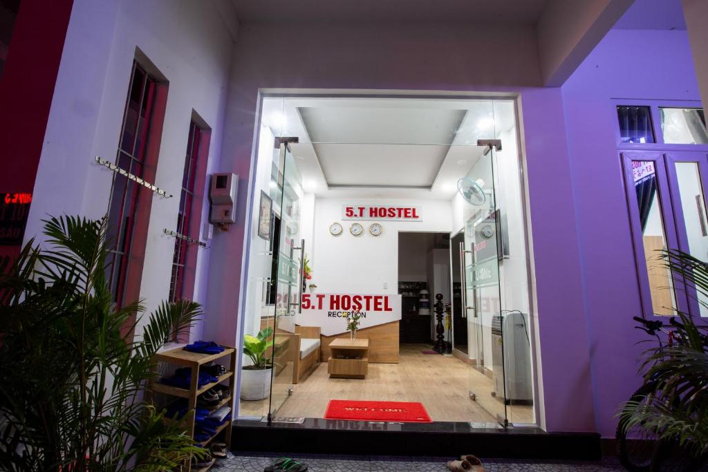 5.T Hostel