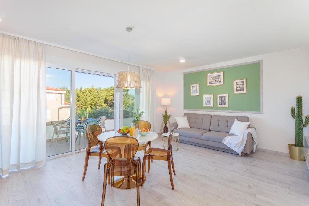 TINEL Boutique Apartment photo 2