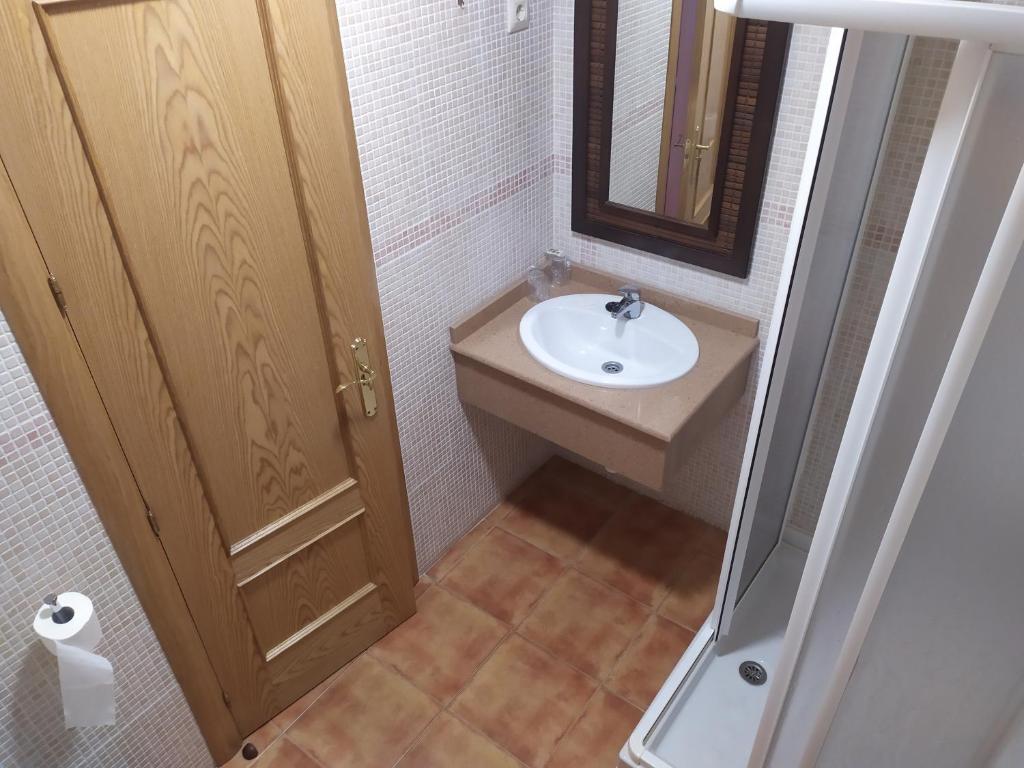 Hostal Restaurante Bustos photo 1