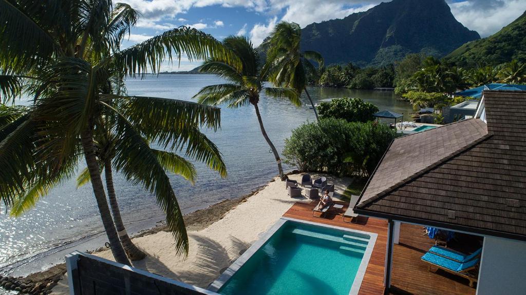 Villa Tepoe Pool and Beach photo 2