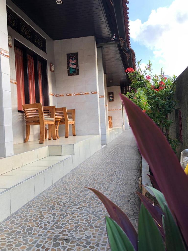 Kerti Beach Bungalow and Restaurant photo 1