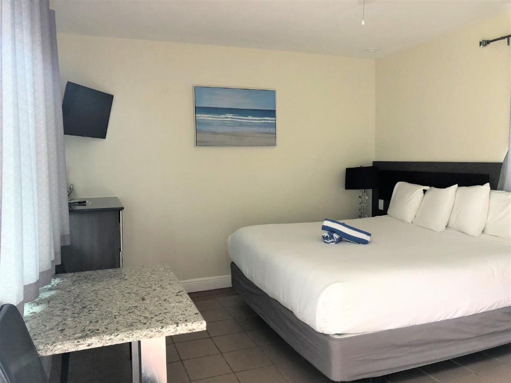 Caribbean Resort Suites photo 2
