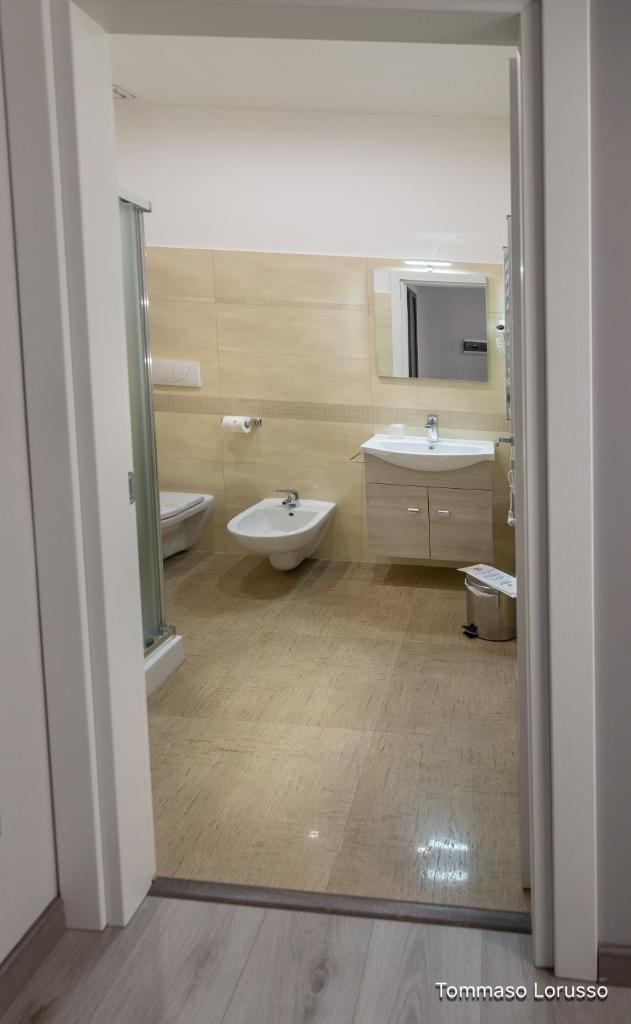 Holygold Suite Room Type - Twin Room