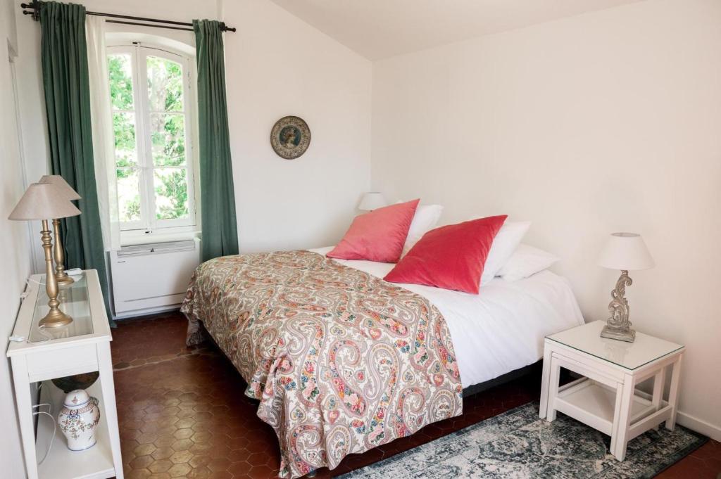 Le Pavillon d'Arnajon photo 1