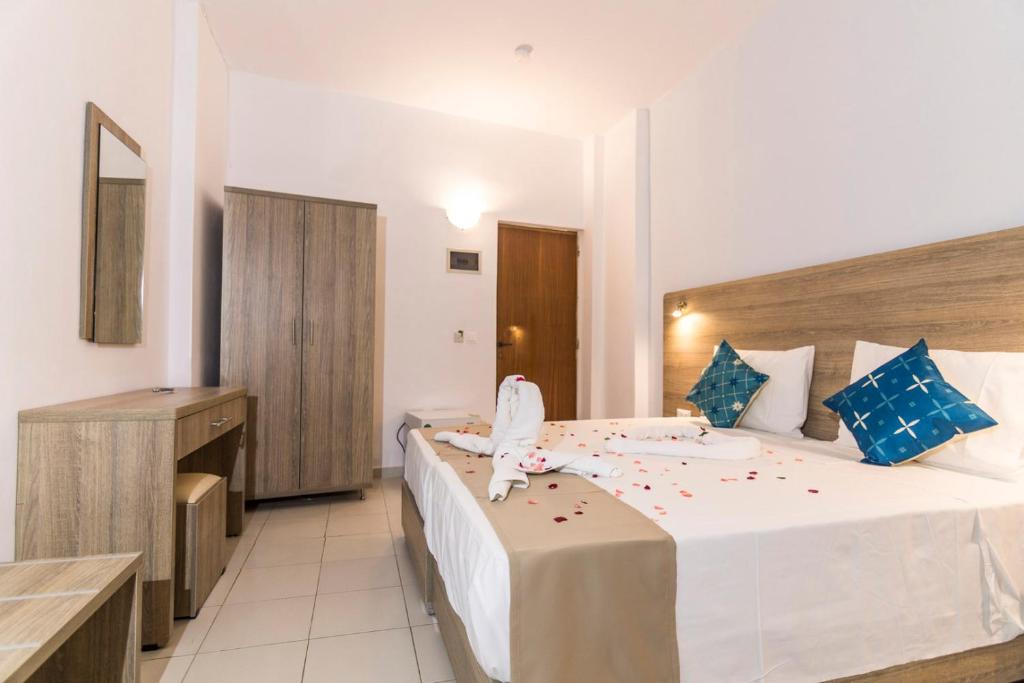Двухместный (Стандартный двухместный номер с 1 кроватью), Tivoli Hotel