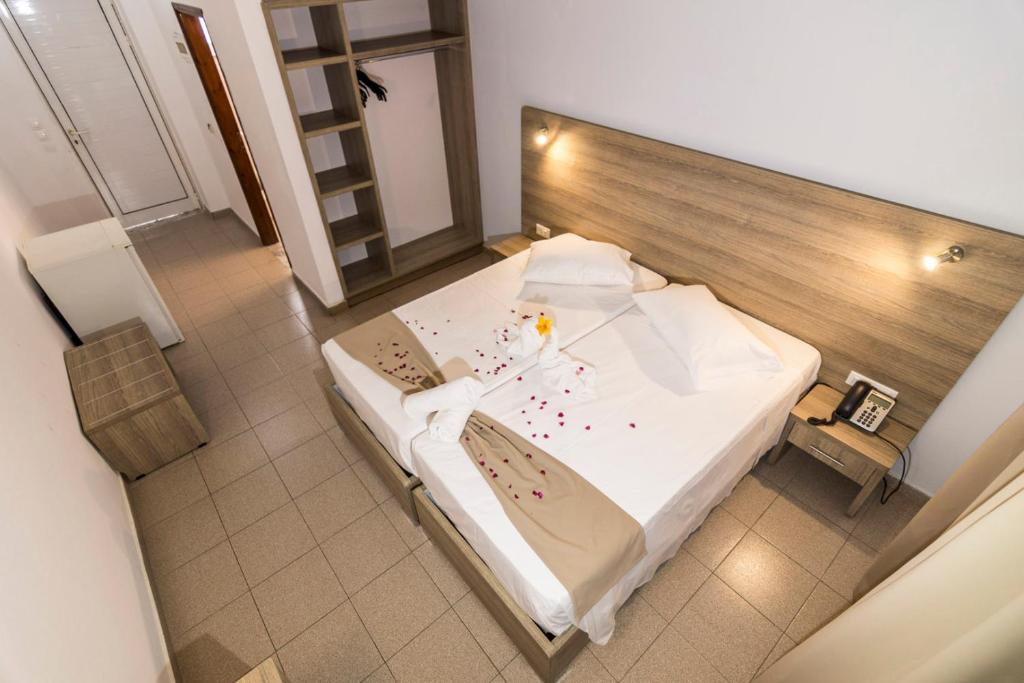Двухместный (Двухместный номер Делюкс с 2 отдельными кроватями), Tivoli Hotel