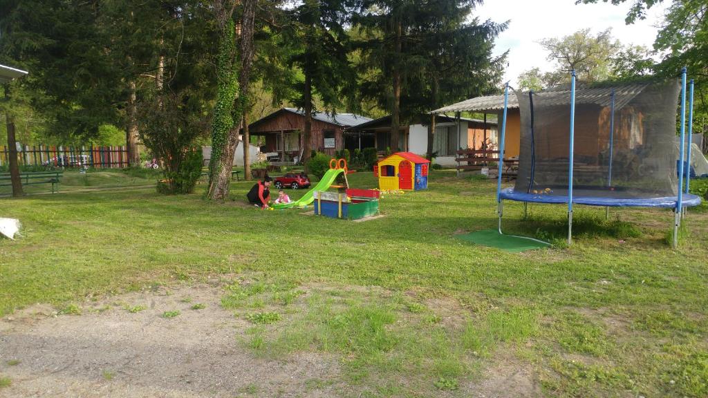 Къща за гости Дъга photo 2
