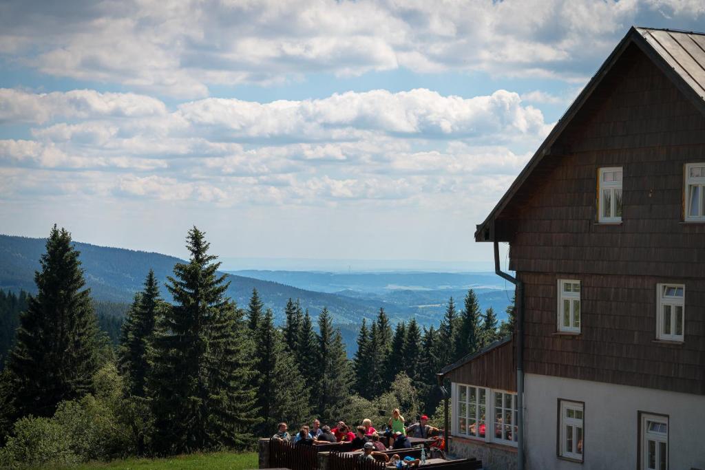 Lysečinská bouda photo 2