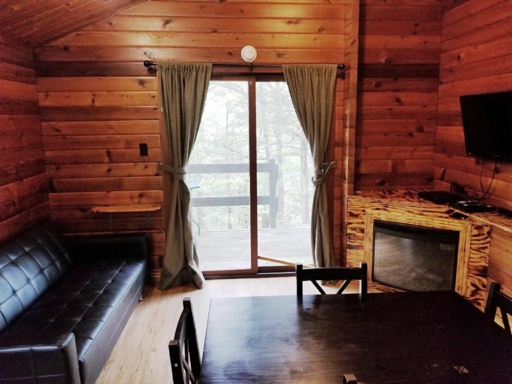 Lake Texoma Camping Resort Cabin 1 photo 1