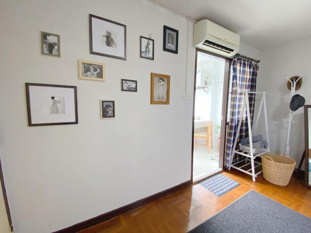 Cozy family room At 103 condominium 2 on nimman 12, Chiang Mai