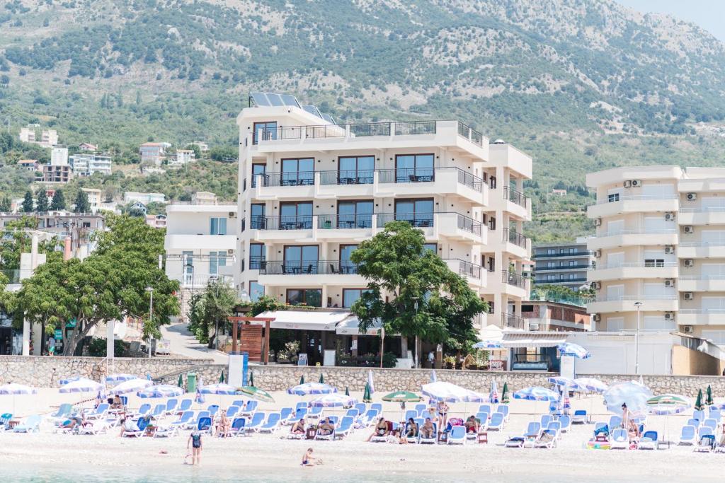 Sunset Hotel & Beach photo 1