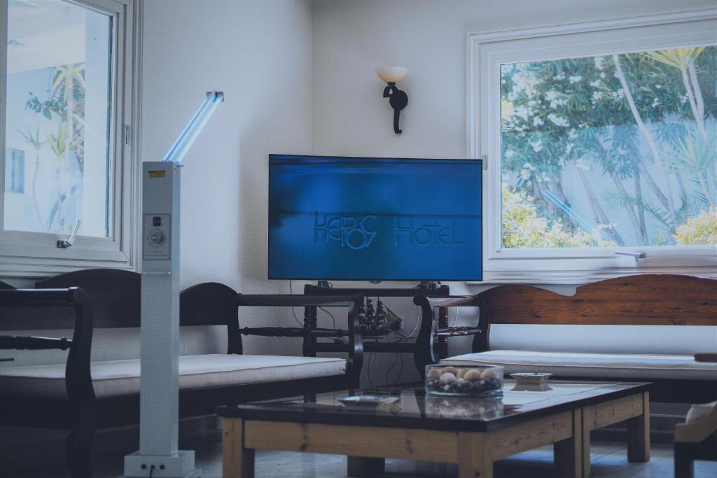 Keros Art Hotel photo 1