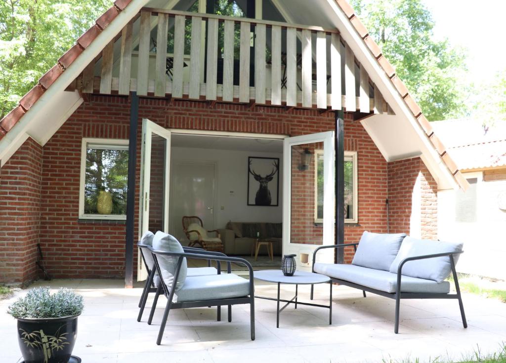 Guesthouse "Cosmea"
