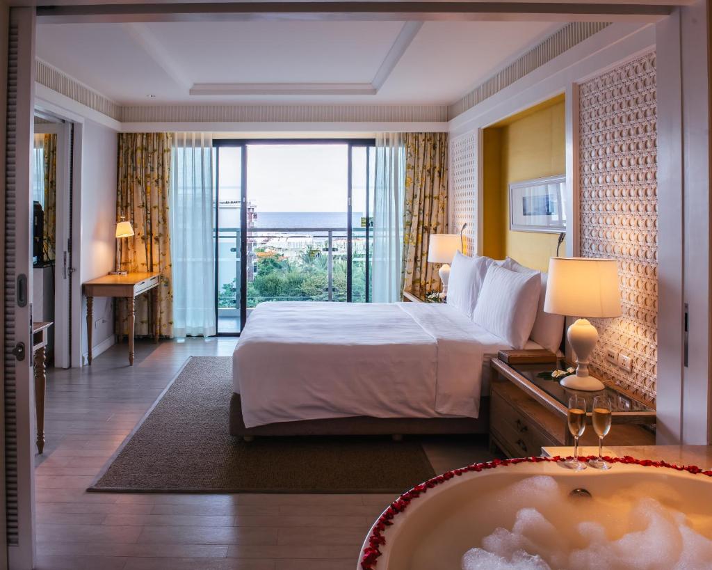 Сьюит (Люкс с 1 спальней), Отель Amari Hua Hin