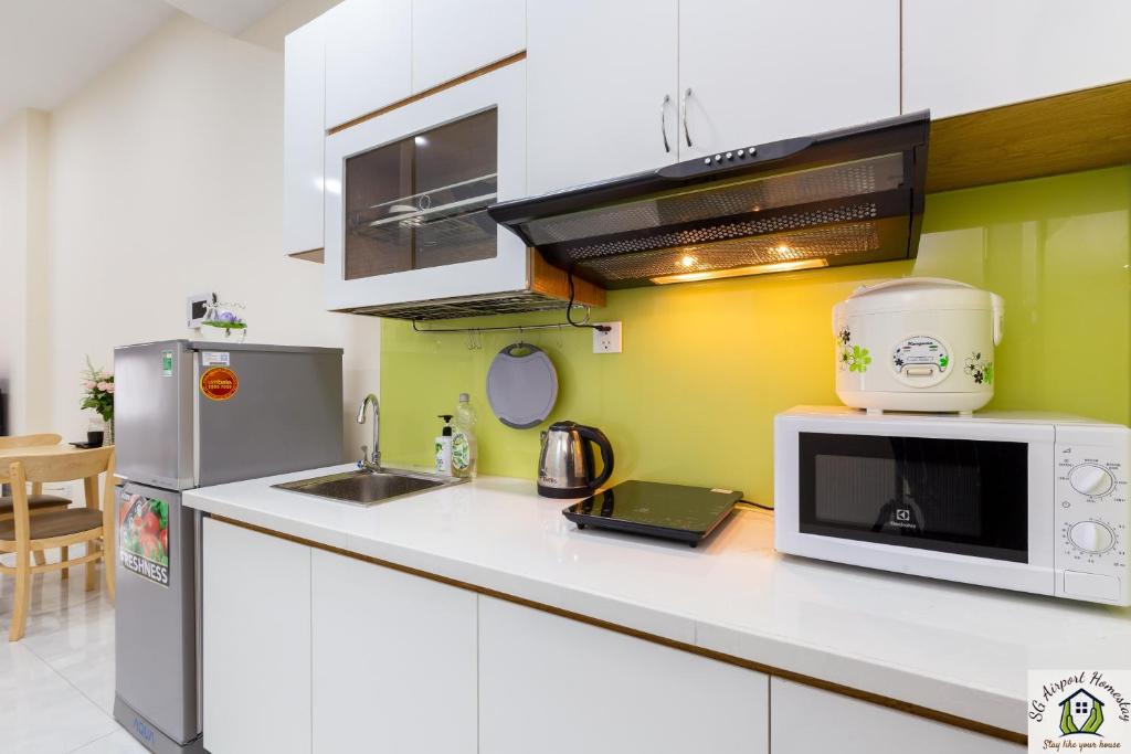 Can Ho Tan Son Nhat Airport