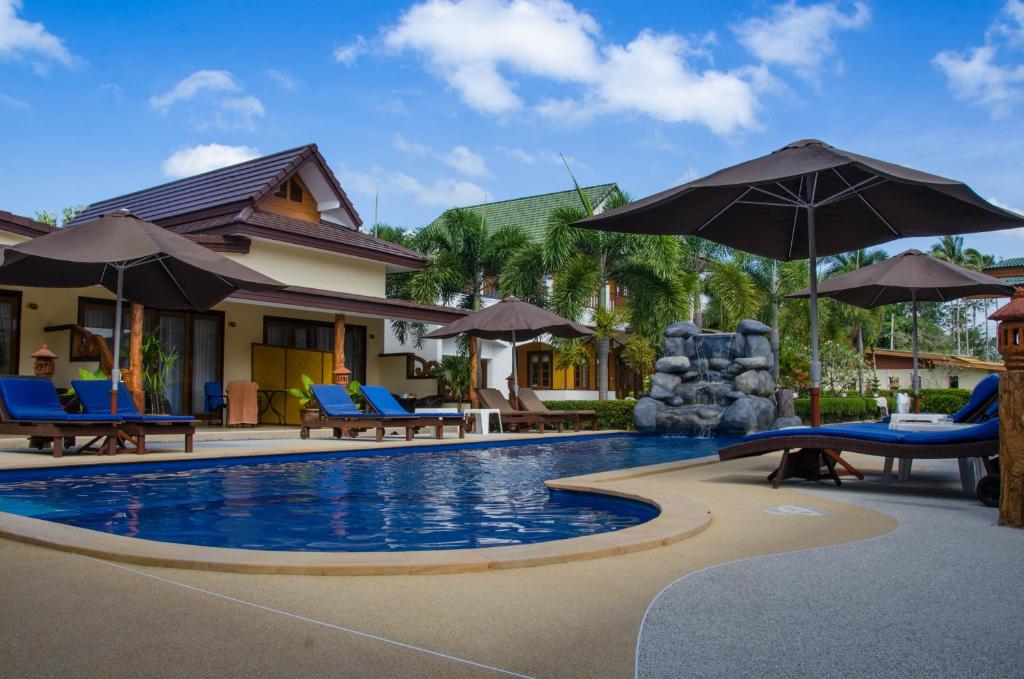 Jungle Village Bungalow photo 4