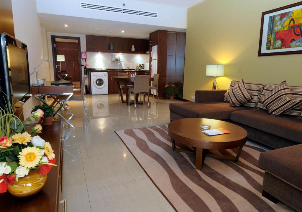 Сьюит (Представительский люкс), Апарт-отель Phoenix Plaza Hotel Apartments