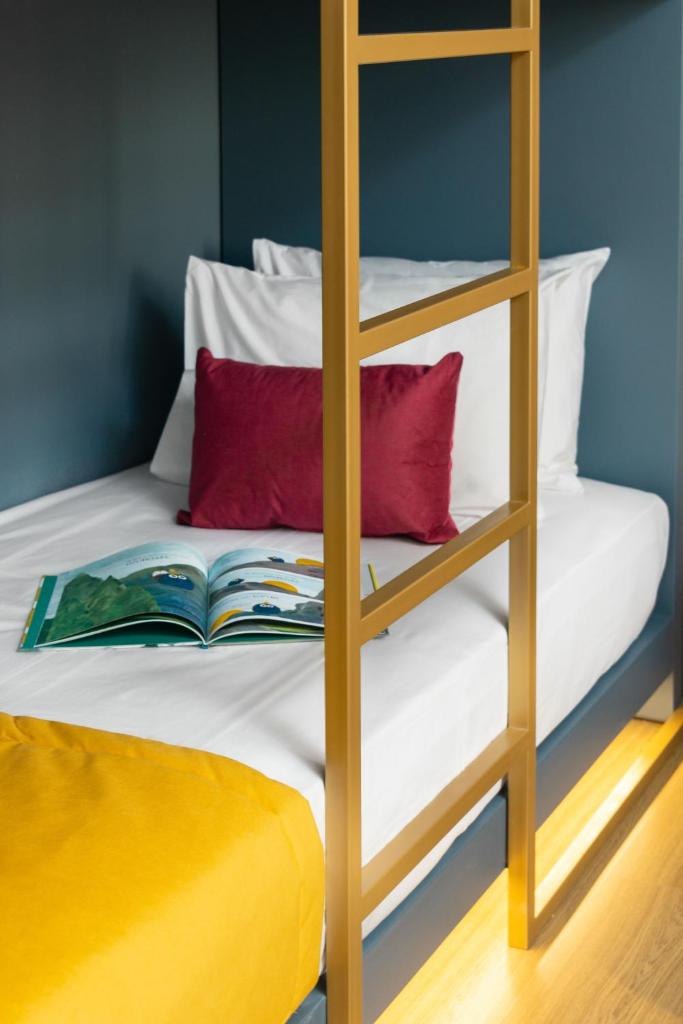 Четырехместный (Семейный номер), Colors Hotel Athens