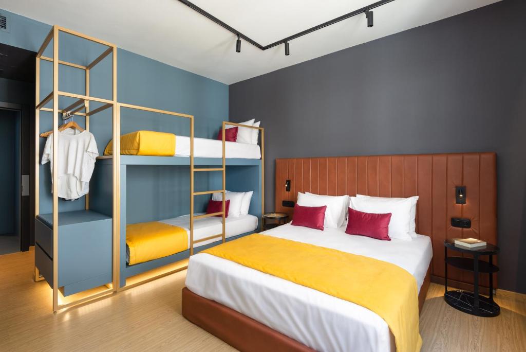 Четырехместный (Семейный номер), Colors Hotel Athens