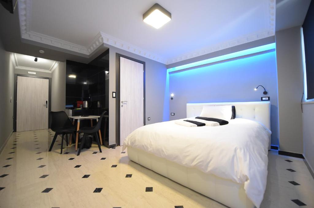 Сьюит (Полулюкс), Pietra Mare Suites