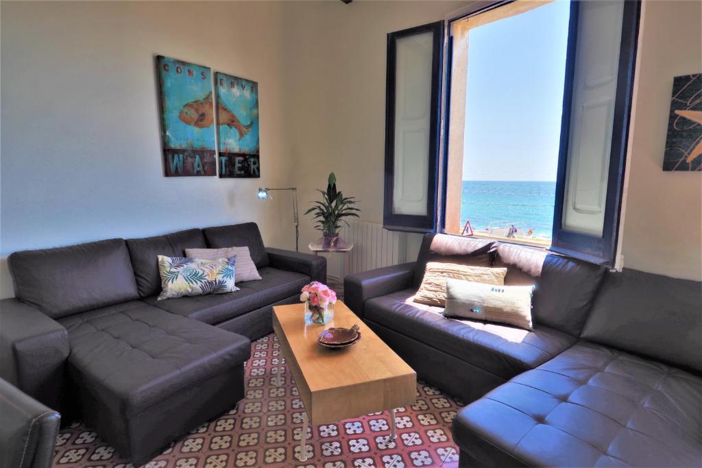MARISOL SEAVIEW & BEACH - apartment photo 1