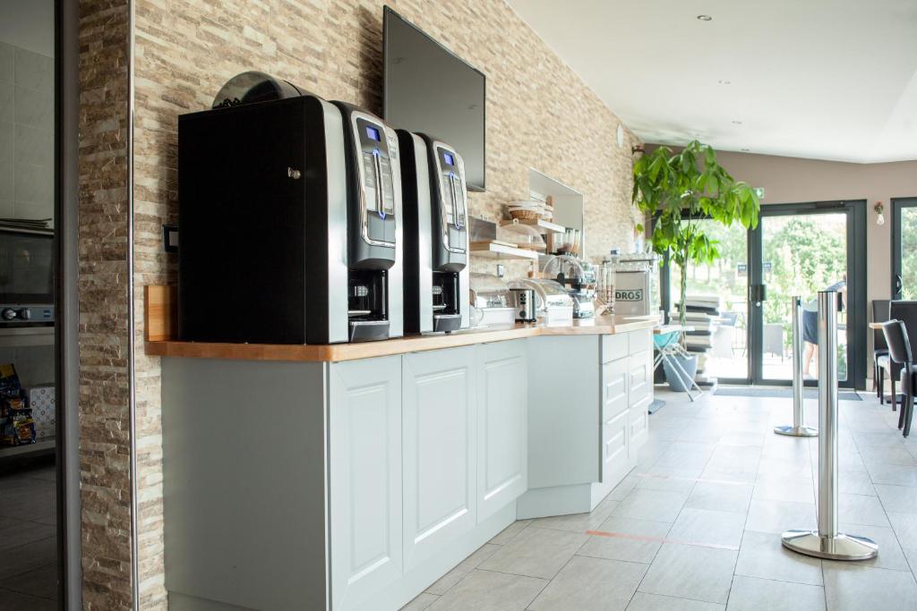 Hotel Les Galets photo 3
