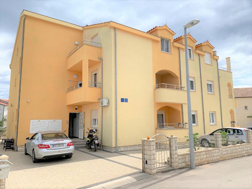 Pranjic Delux Guest House photo 2
