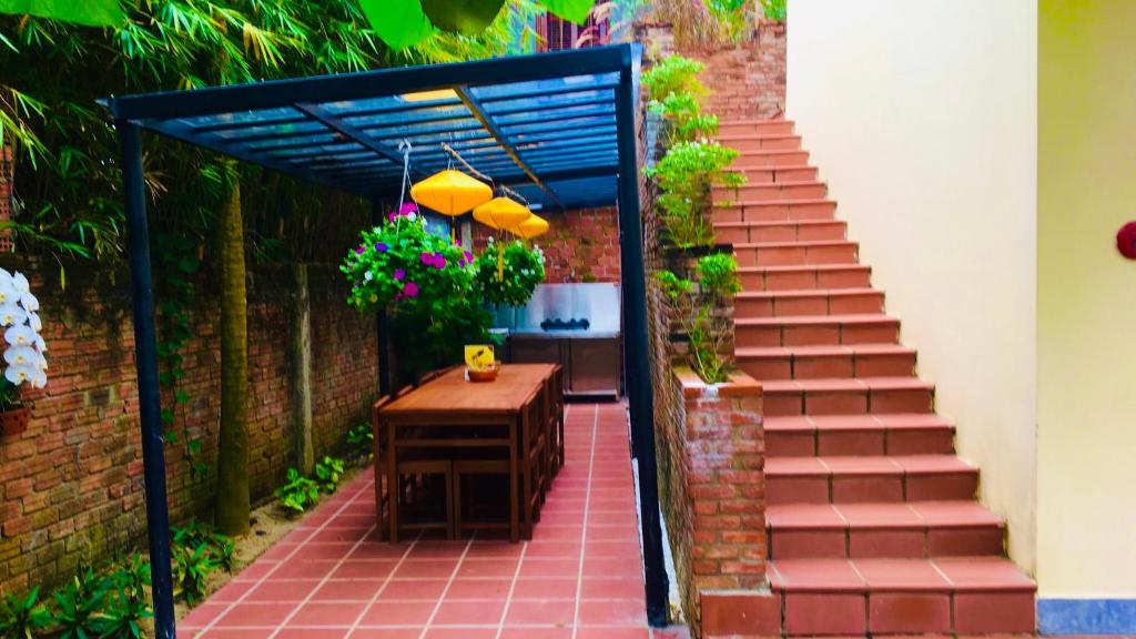 Villa Orchid Garden Riverside