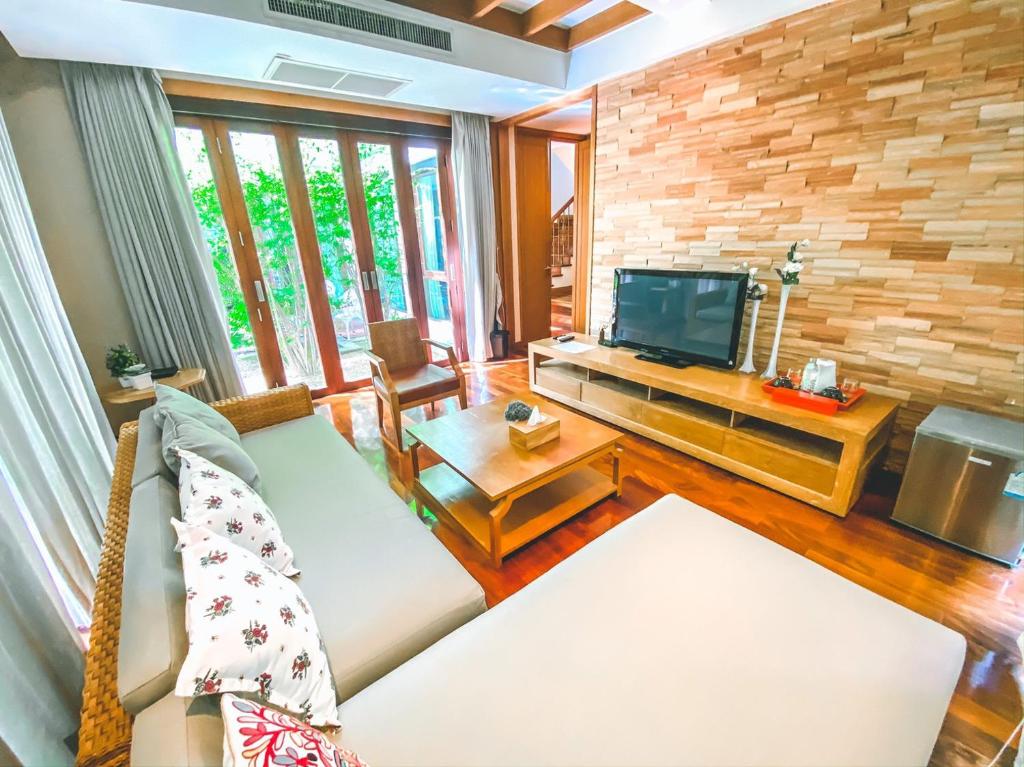 Номер (Дом с 5 спальнями), Royal Sammuk Villa