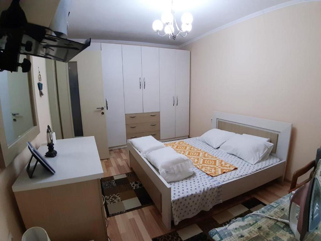 PERLES Apartament KORCE photo 4