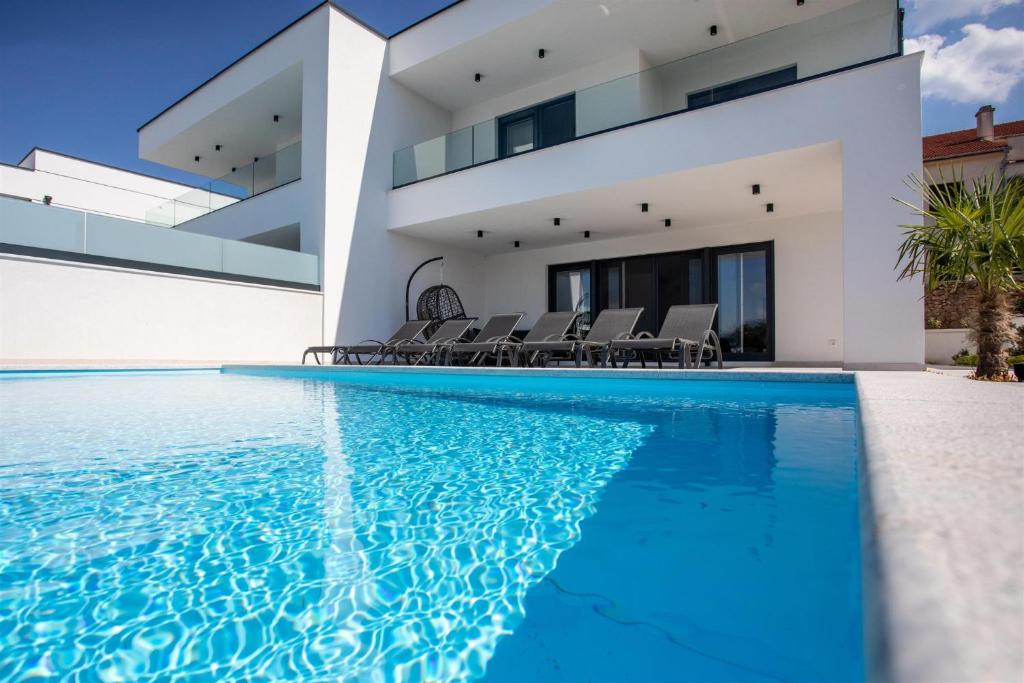 Villa Diva photo 3