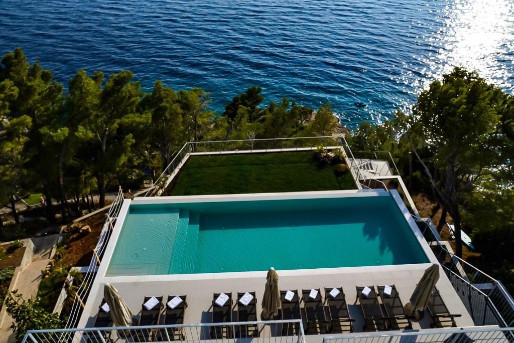 Villa Colomba a luxury villa in Brela, seafront photo 1