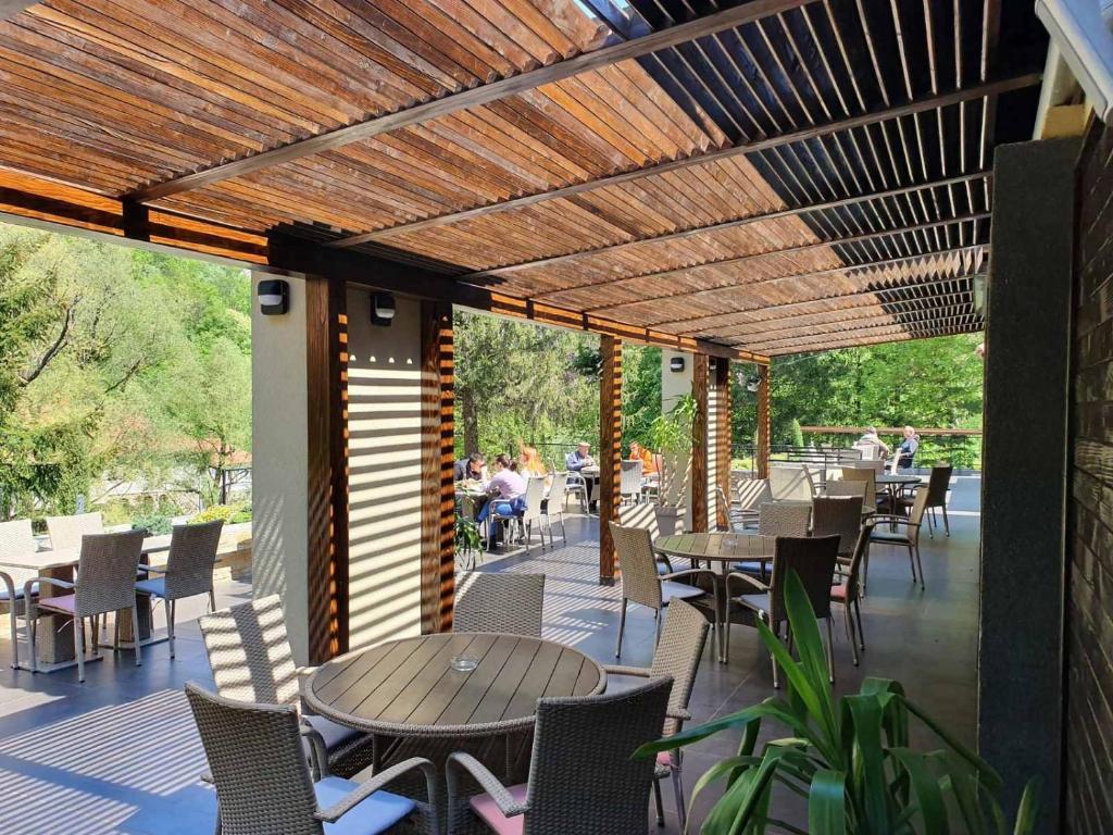 Restoran sa prenoćištem Gornjak photo 1