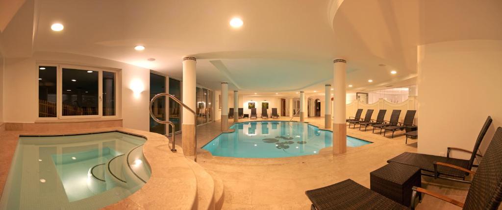 Hotel Grones photo 2